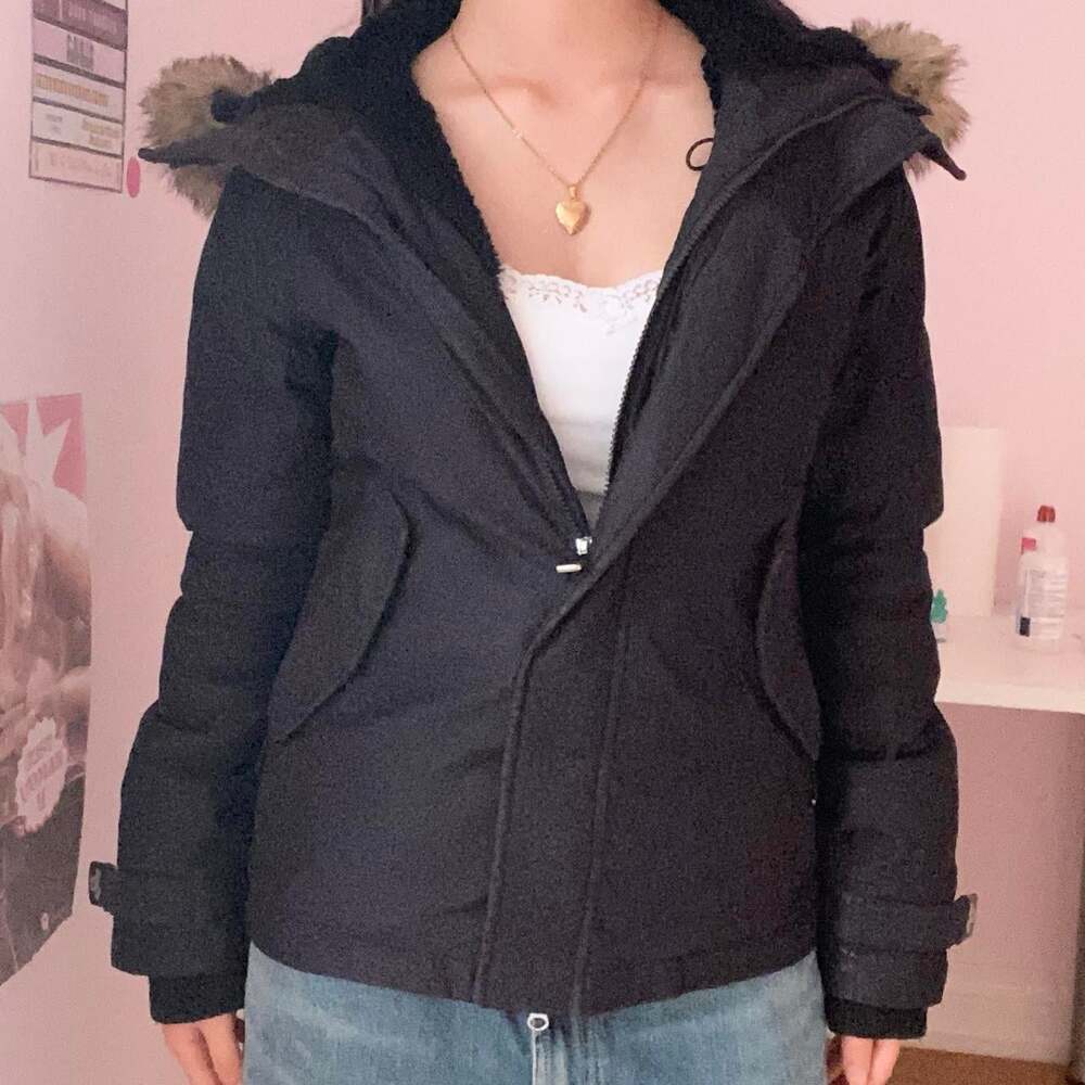 vintage 2000s TNA black winter jacket with fur hood - Picture 2 of 8